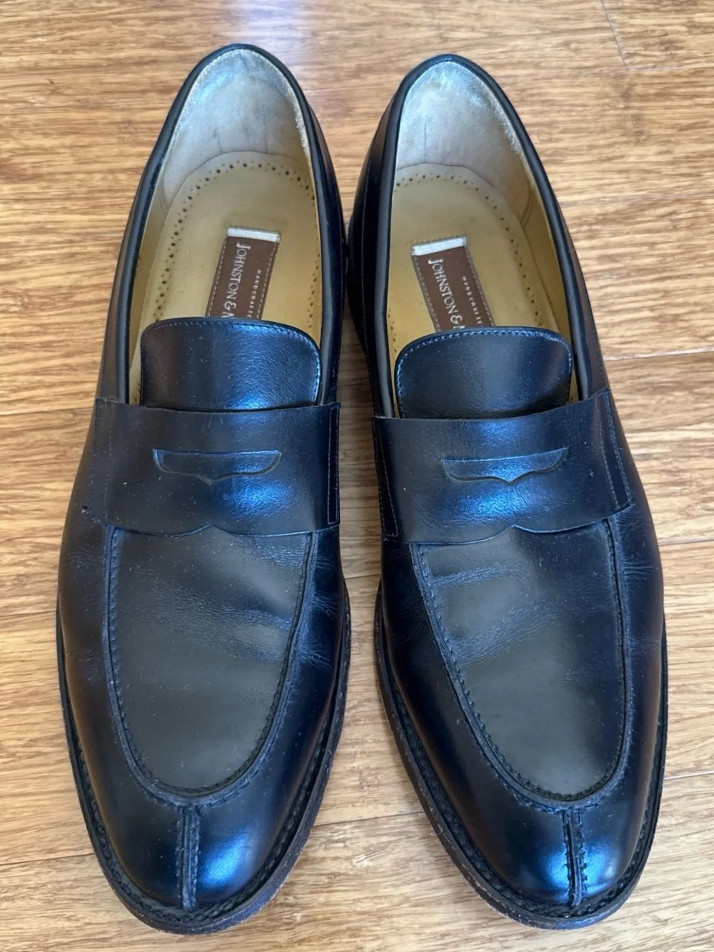 Johnston and Murphy lace up Men's Black Leather Cap-Toe Dress Shoes